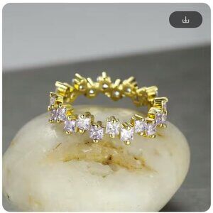 Asymmetrical Light Purple Square Zircon Ring Sizes 6 and 7